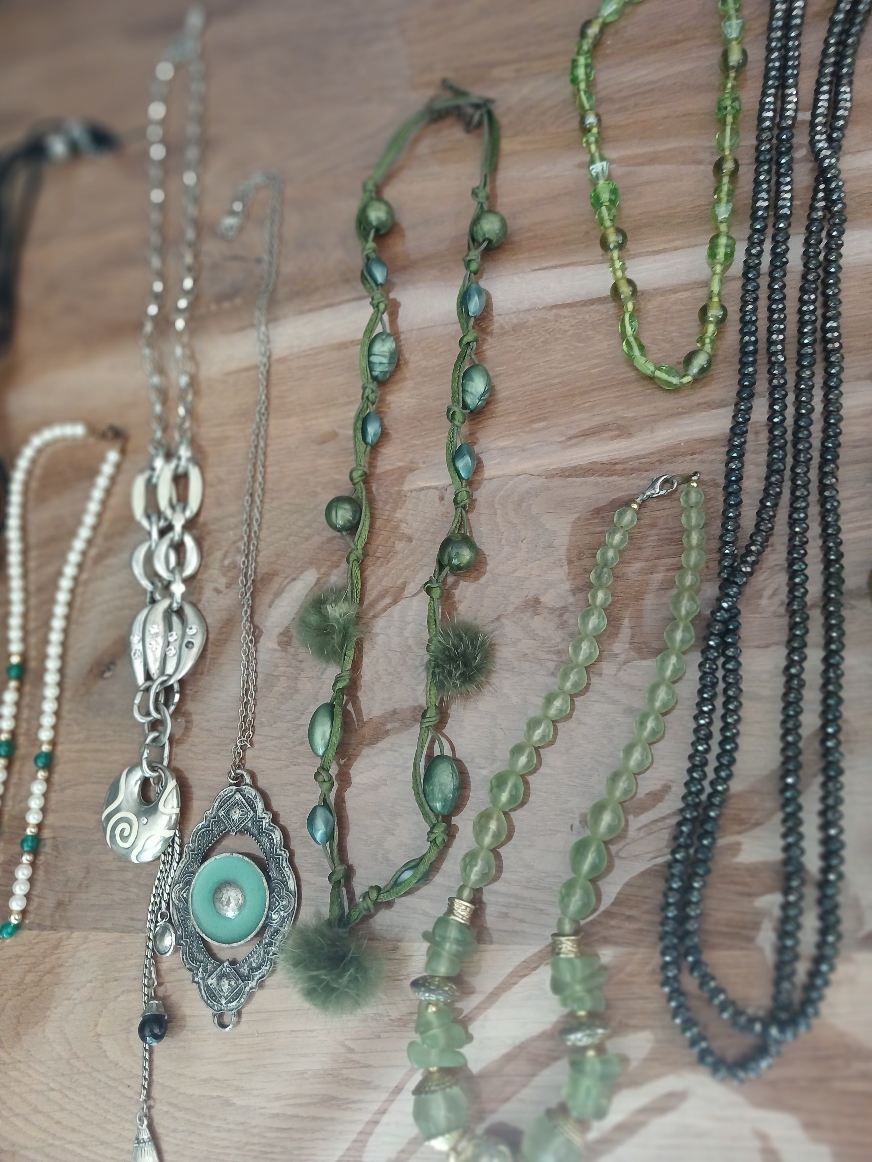 lot de bijoux