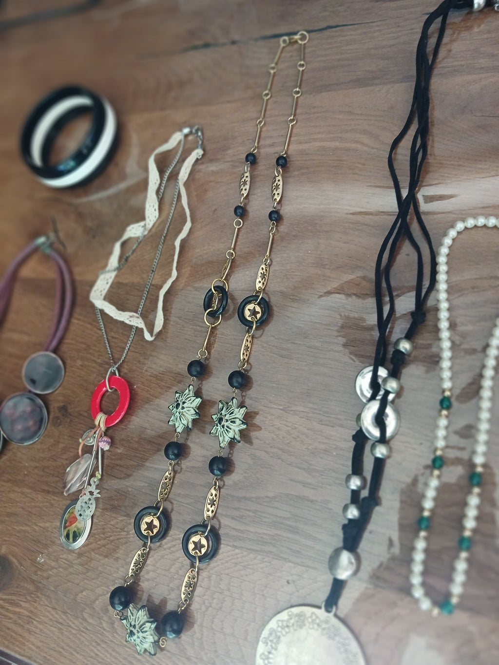 lot de bijoux