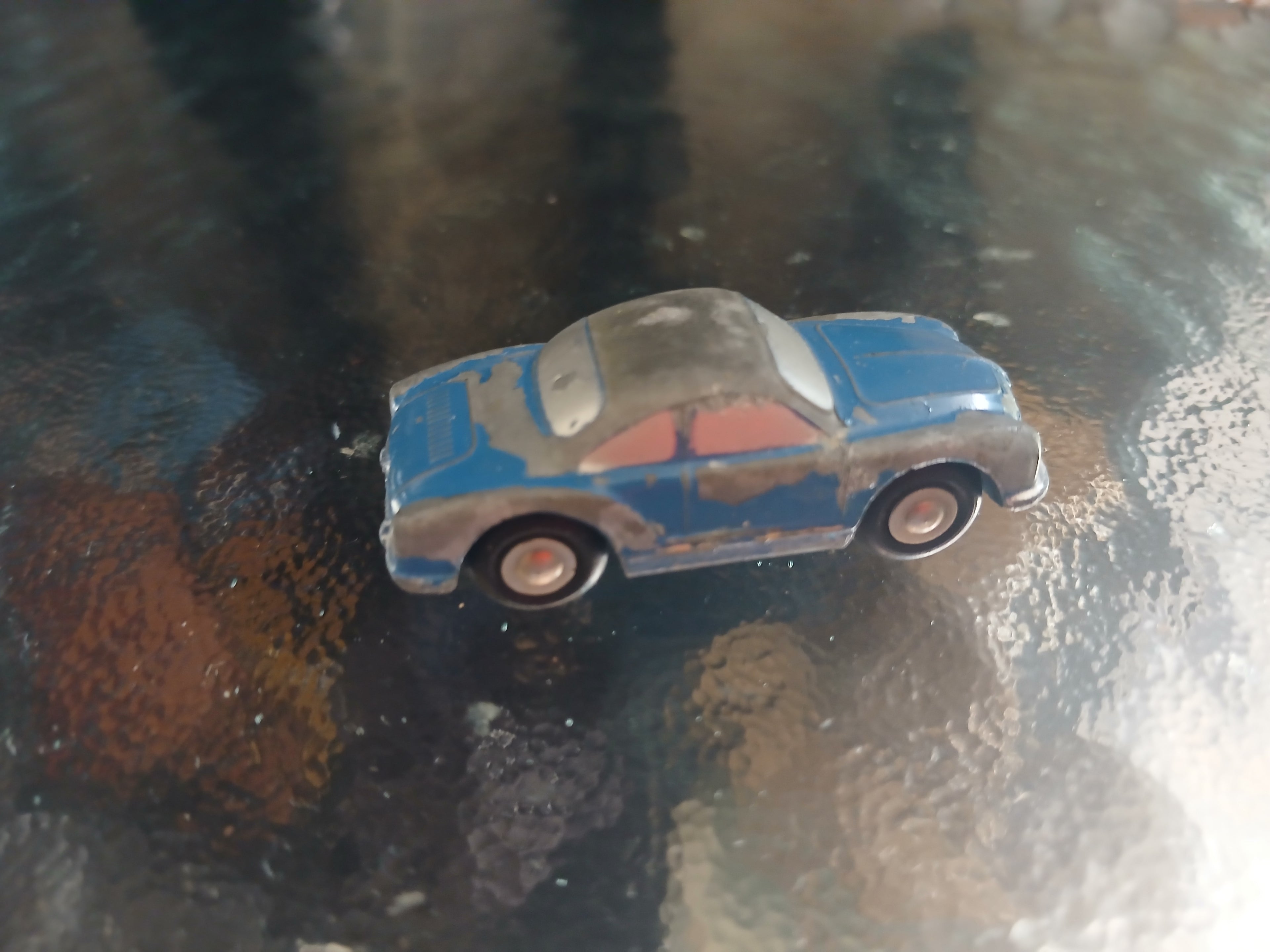 Schuco Piccolo 715 Karmann Ghia 1958–1969