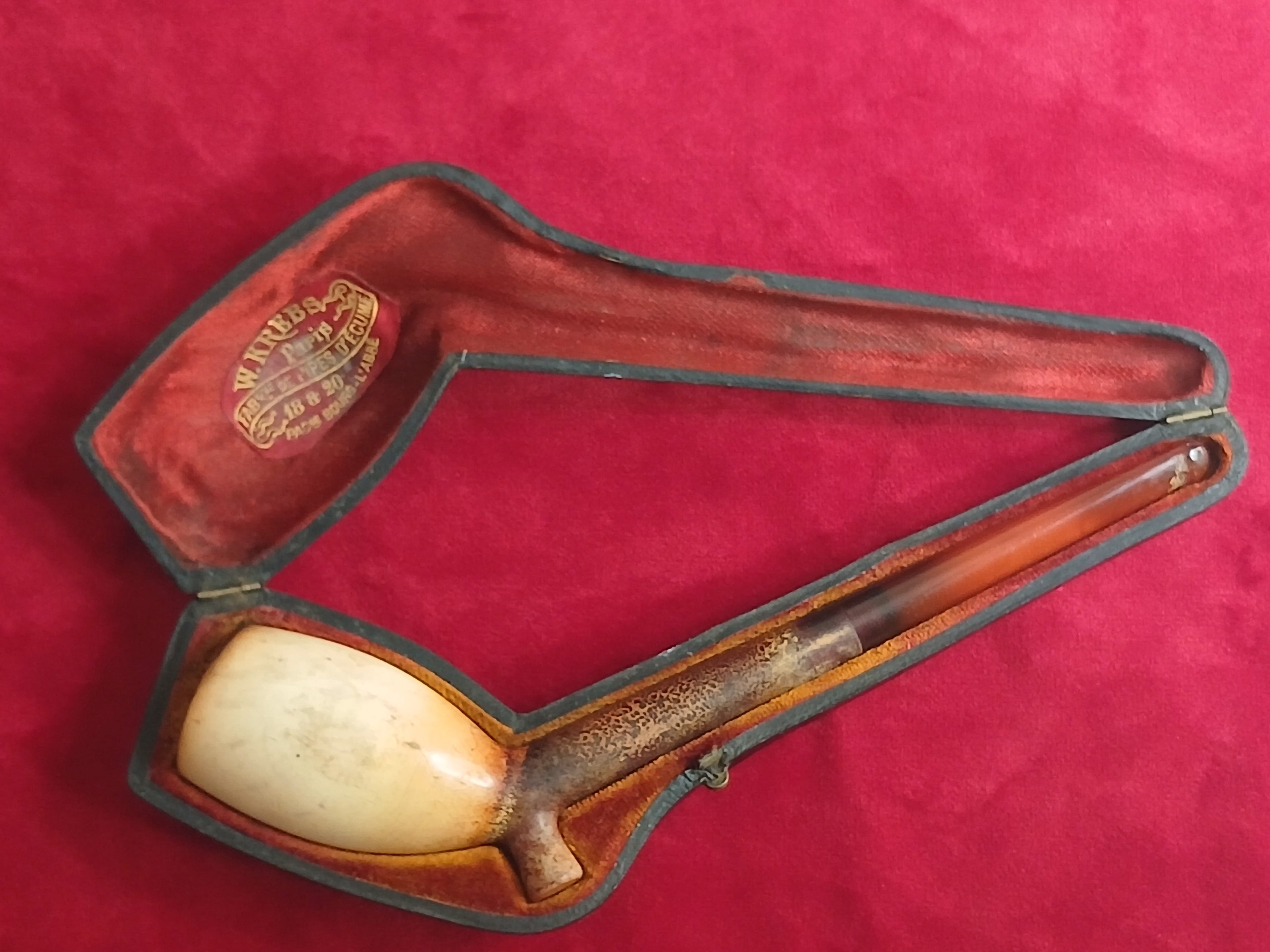 Pipe en écume de mer à talon ancienne