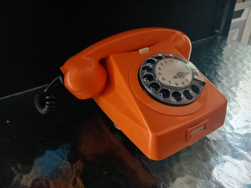 Téléphone vintage 1960