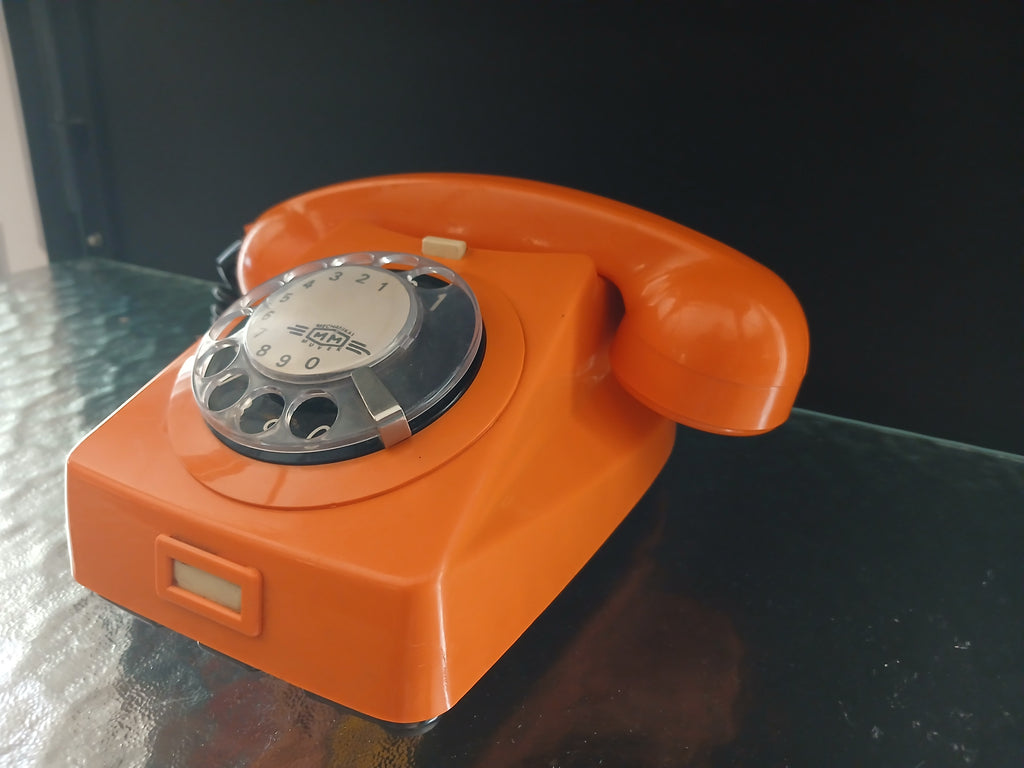 Téléphone vintage 1960