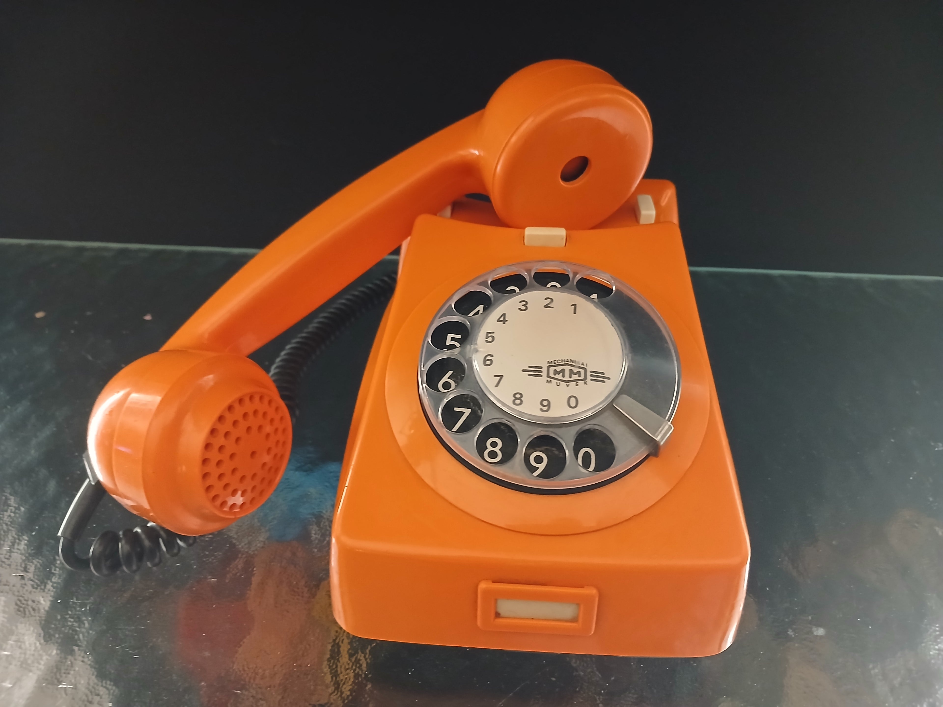 Téléphone vintage 1960