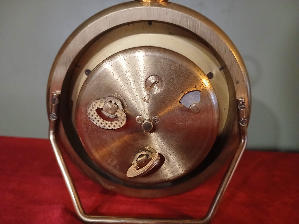 Horloge de table UTI rarissime des années 1960
