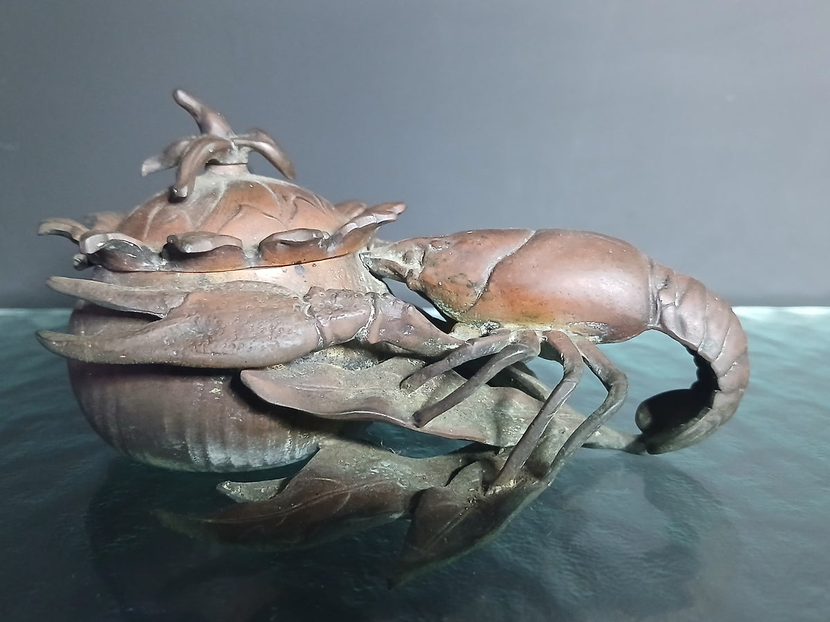 Rare encrier en bronze du XIXe siècle représentant une écrevisse