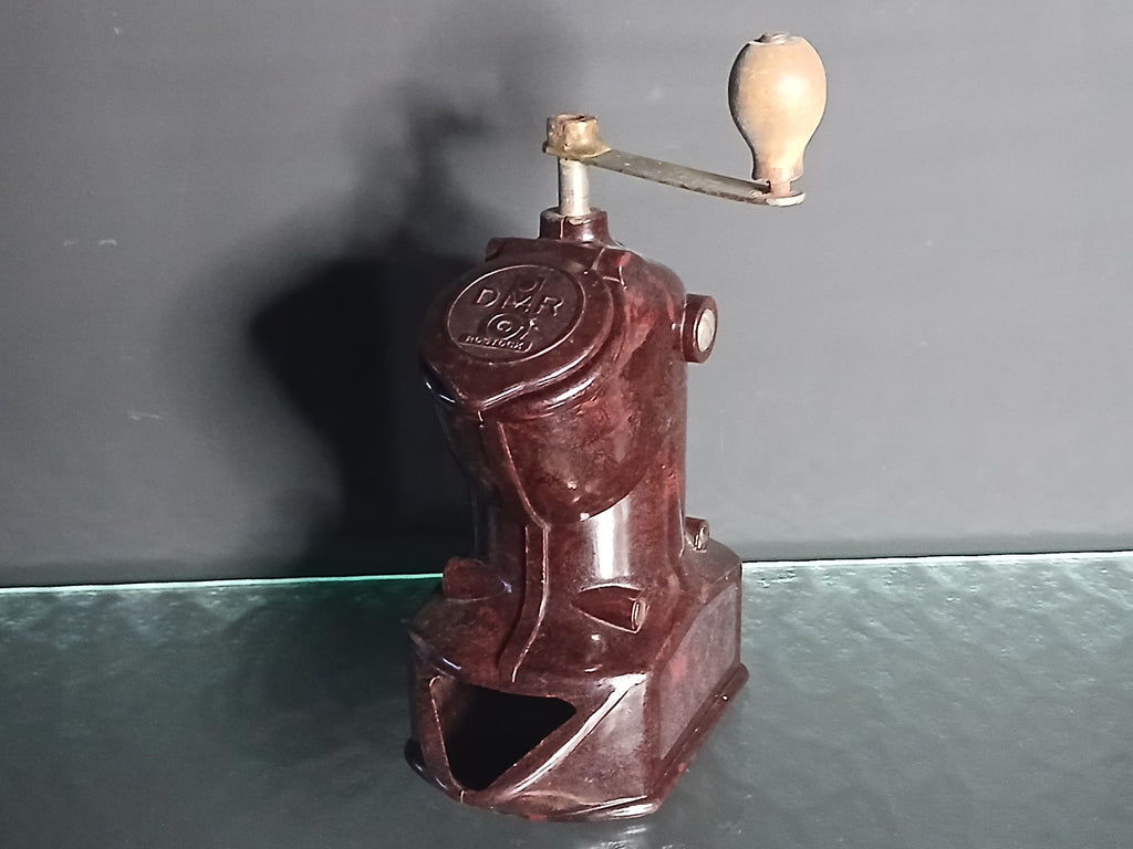 moulin à café en bakélite de la marque DMR ROSTOCK 1920 - 1940