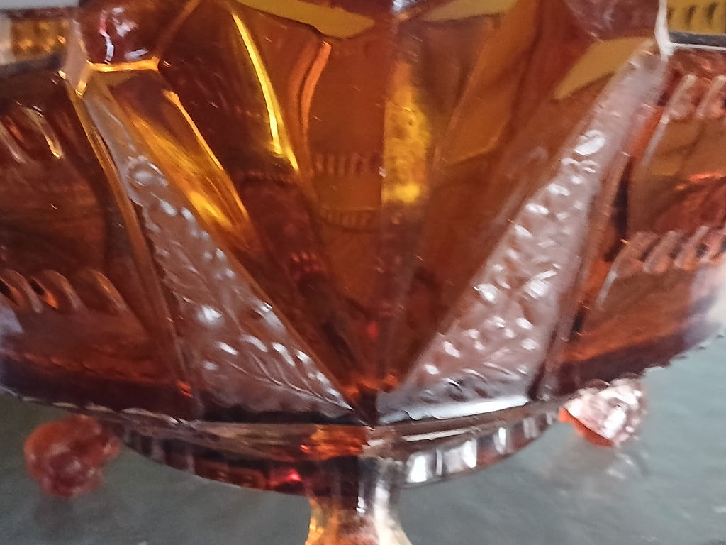 Splendide coupe Art Déco en verre ambré
