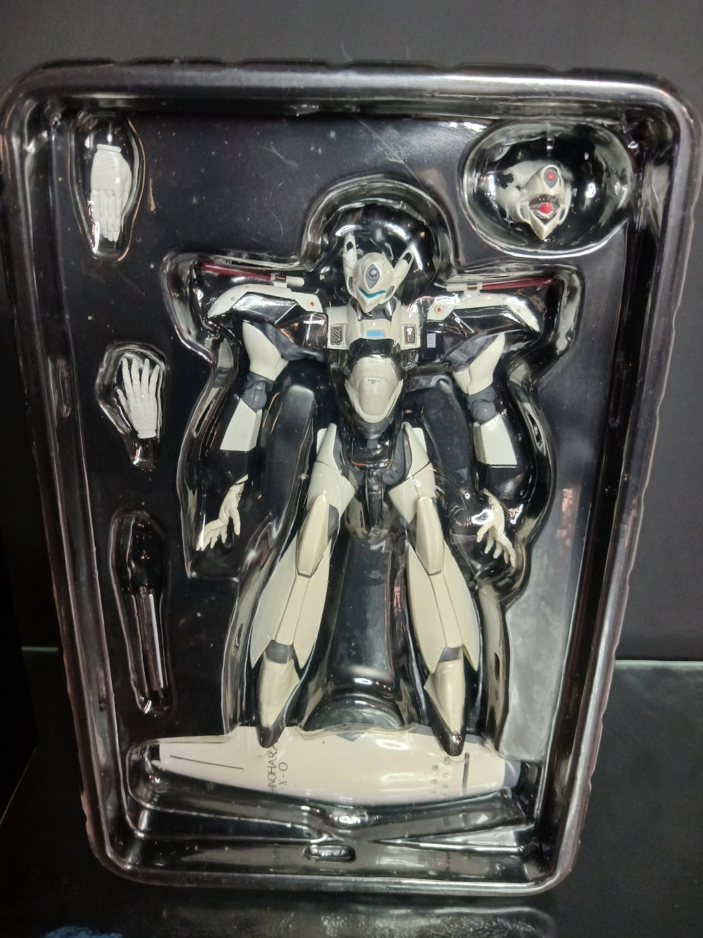 Figurine Legacy of Revoltech