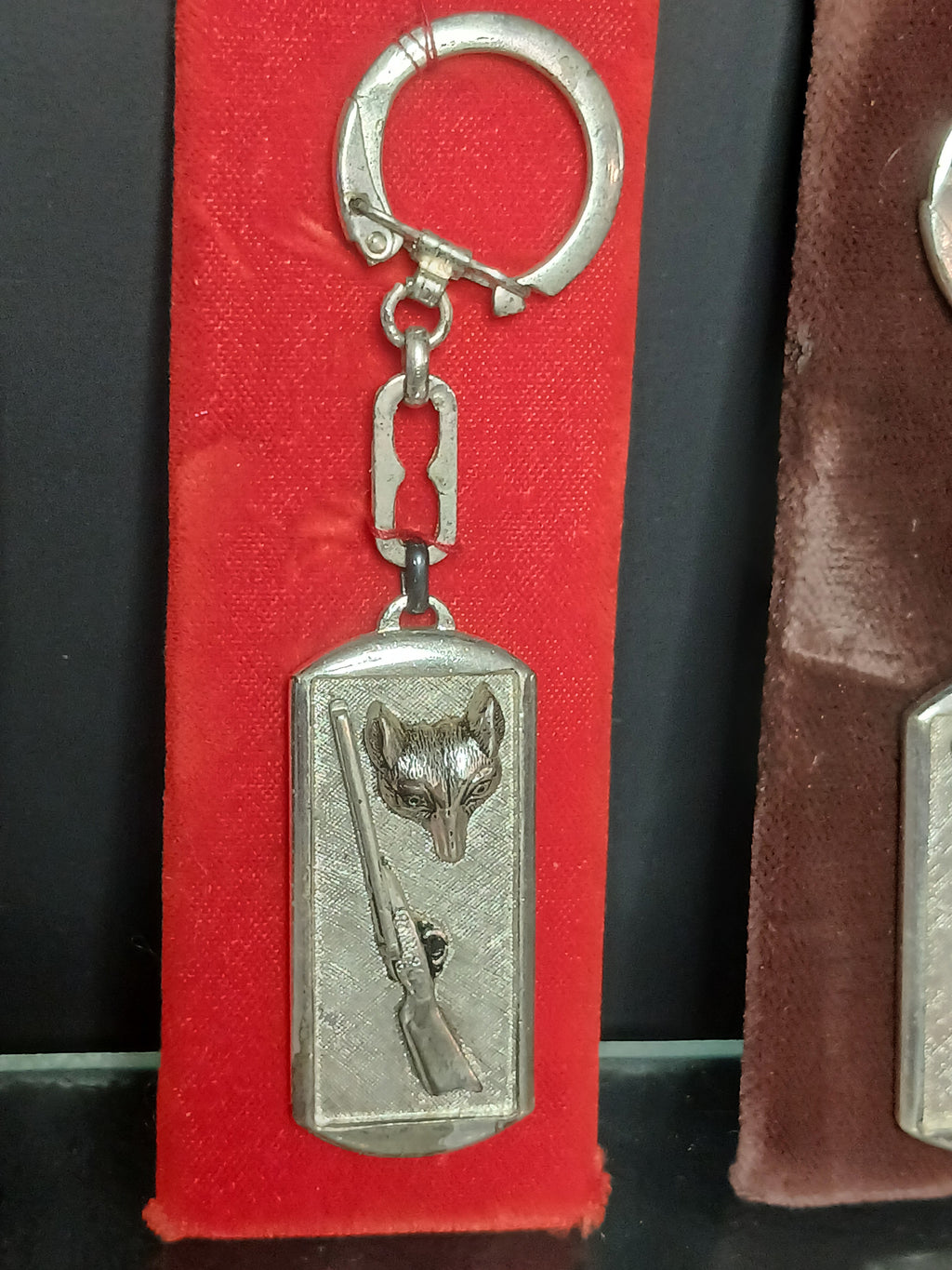 Lot de 4 porte-clés vintage « Chasseur »