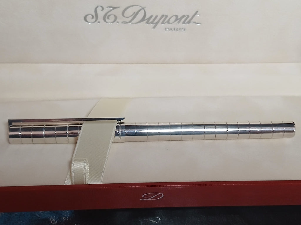 Stylo bille Dupont plaqué argent