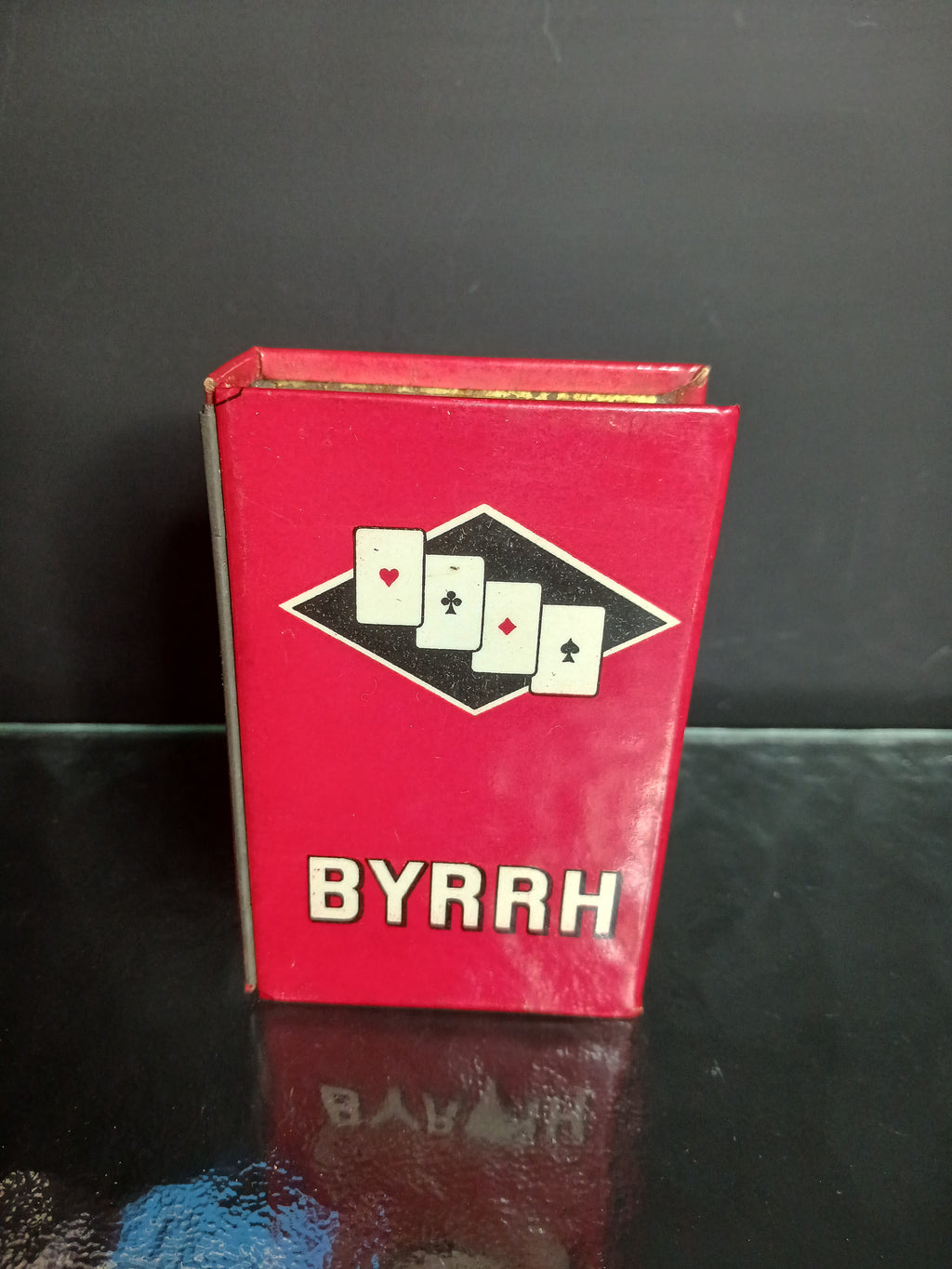 Ancien étui publicitaire Byrrh en métal