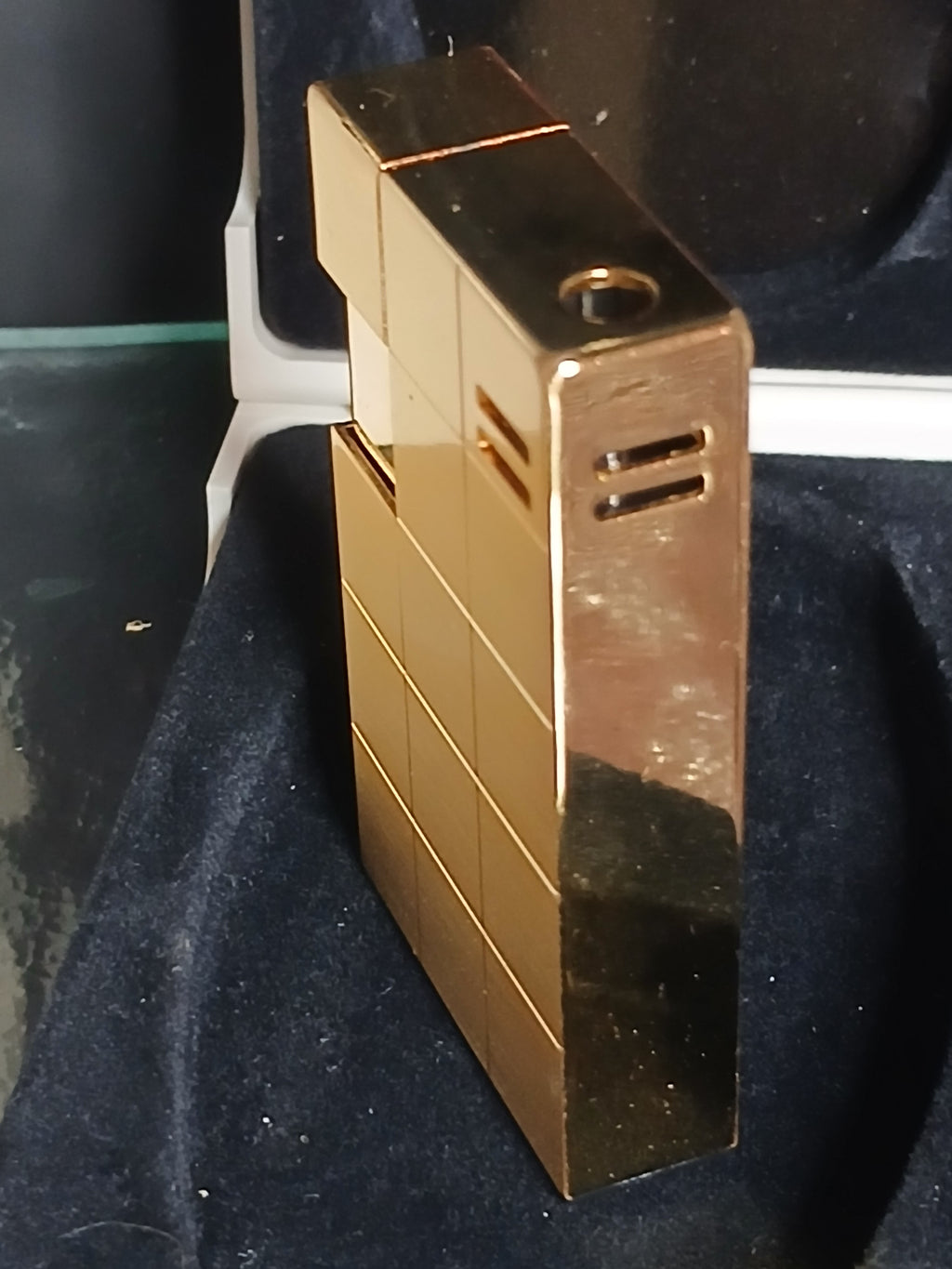 Briquet électronique piézoélectrique Sarome japonais des années 1980,