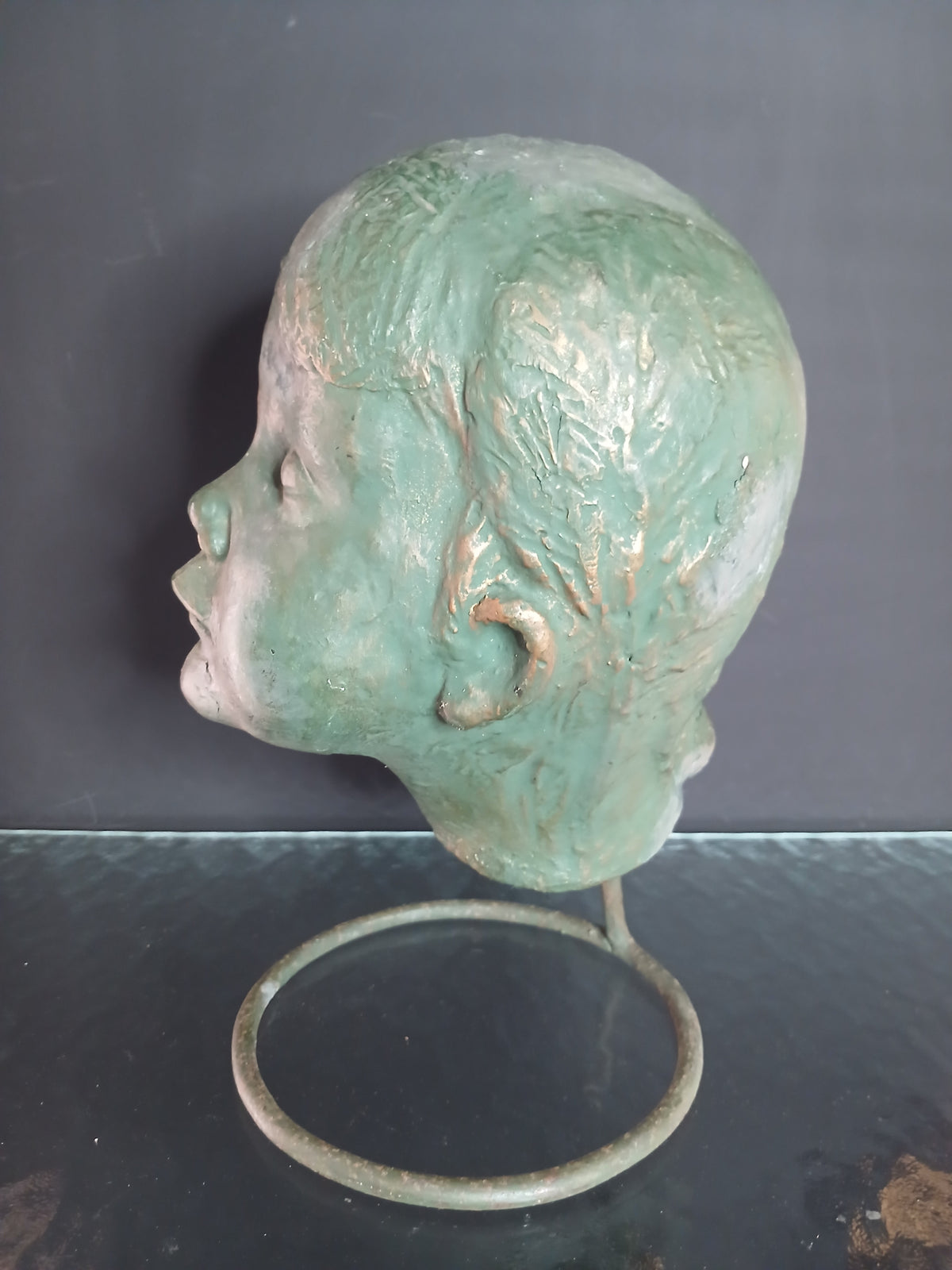 Buste de tête d'enfant de  Hély (1937-2009)