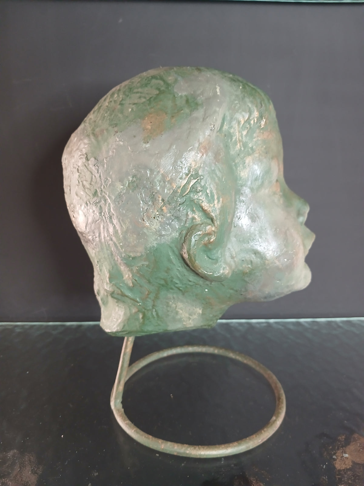 Buste de tête d'enfant de  Hély (1937-2009)