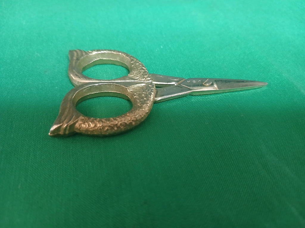 Paire de ciseaux de broderie  en forme de cigogne  usa