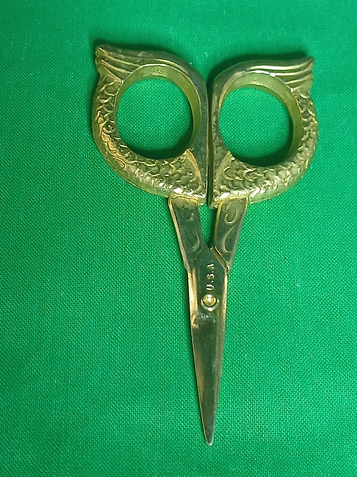 Paire de ciseaux de broderie  en forme de cigogne  usa