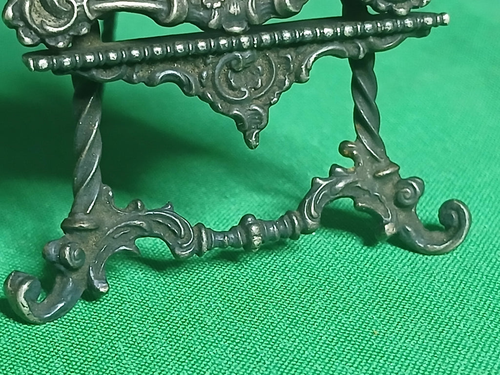 Rare Magnifique porte photo miniature Art Nouveau du début du XXe siècle.