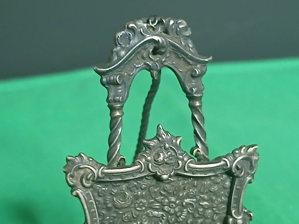 Rare Magnifique porte photo miniature Art Nouveau du début du XXe siècle.