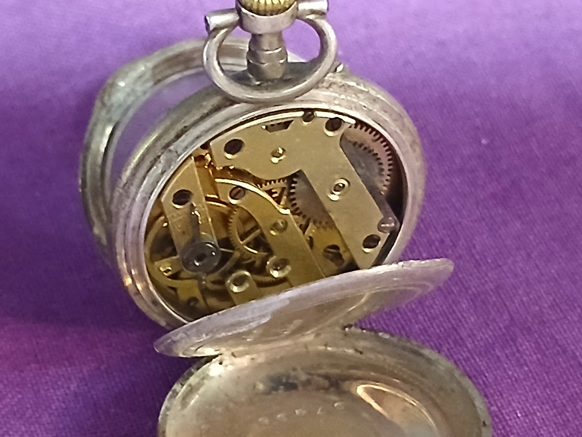 Montre de gousset mécanique, vers 1900.