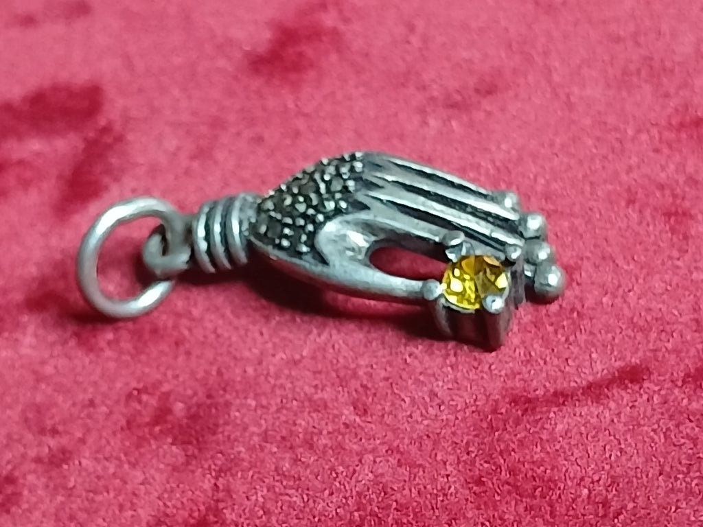 Pendentif vintage en argent noirci   Art Déco