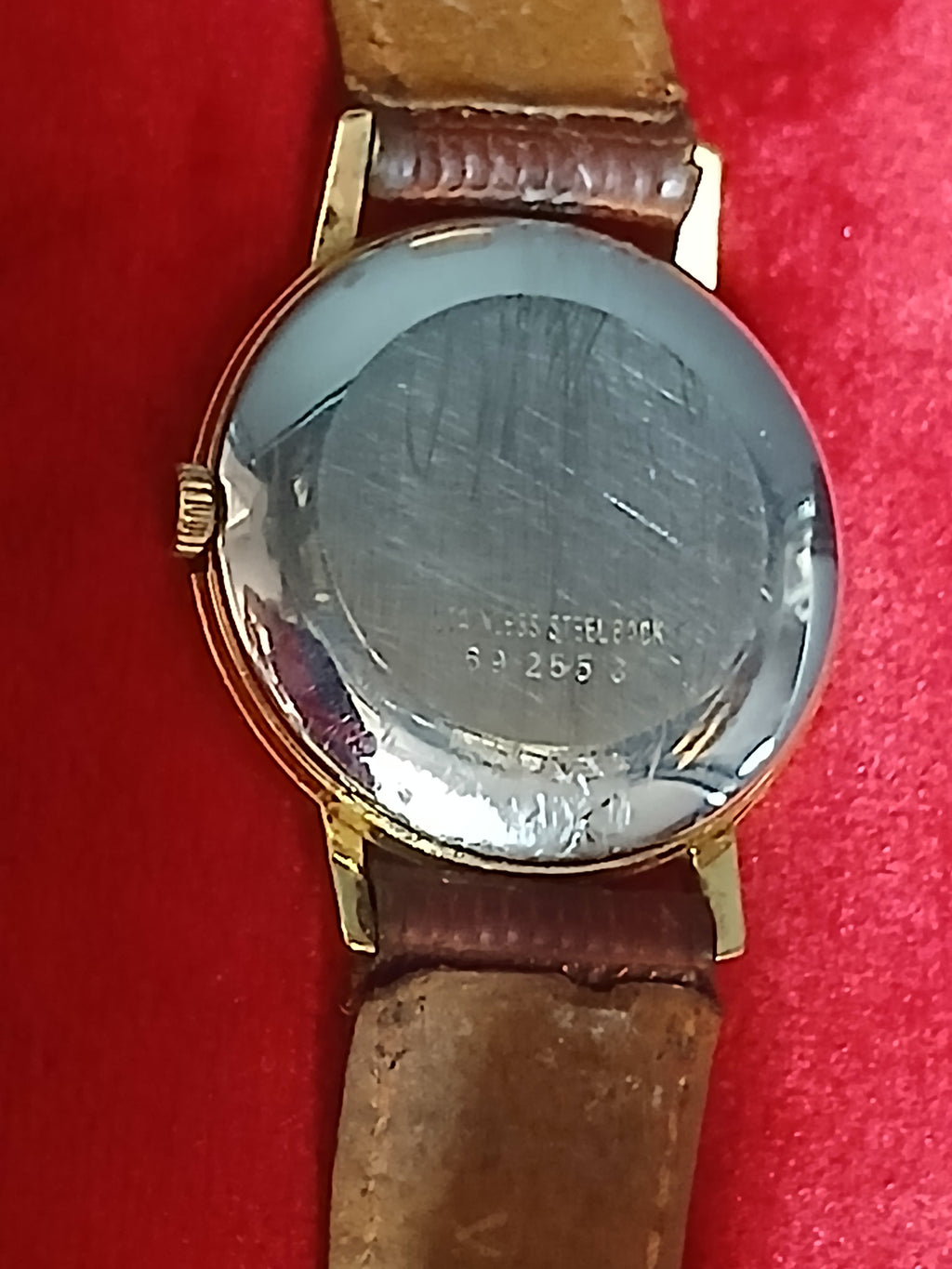 Montre de ville mécanique YEMA vintage 1960 / 70