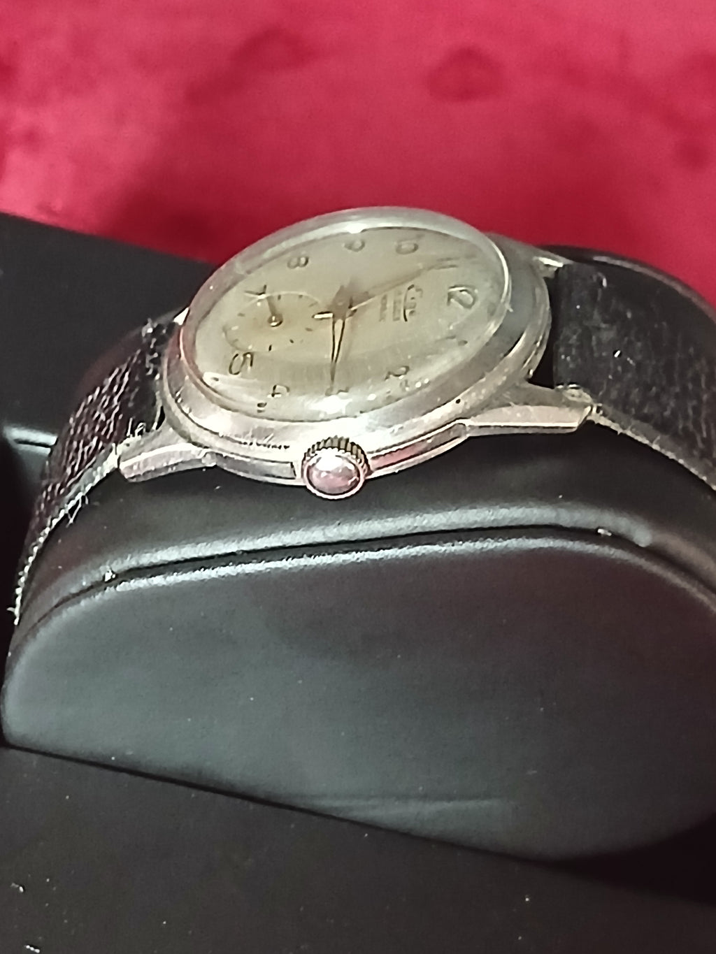 Montre mécanique vintage Elgé (L.G.), 1940 / 50