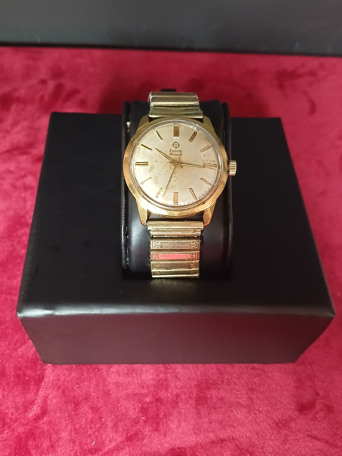Montre Zodiac mécanique ancienne 1950-1960