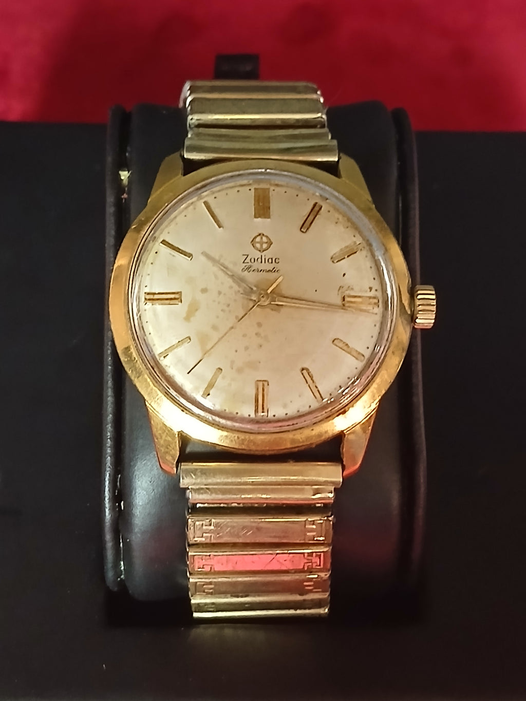 Montre Zodiac mécanique ancienne 1950-1960