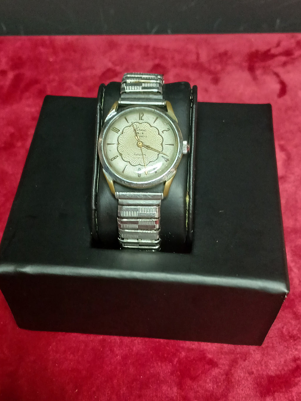 Montre mécanique vintage Herma  des années 1950-1970