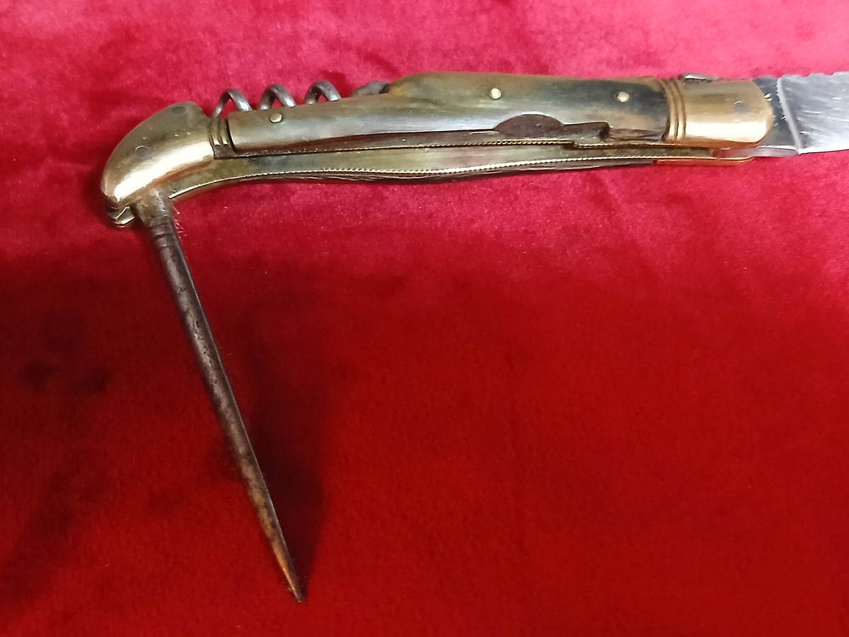 couteau laguiole ancien  1970 - 1980 avec son étui