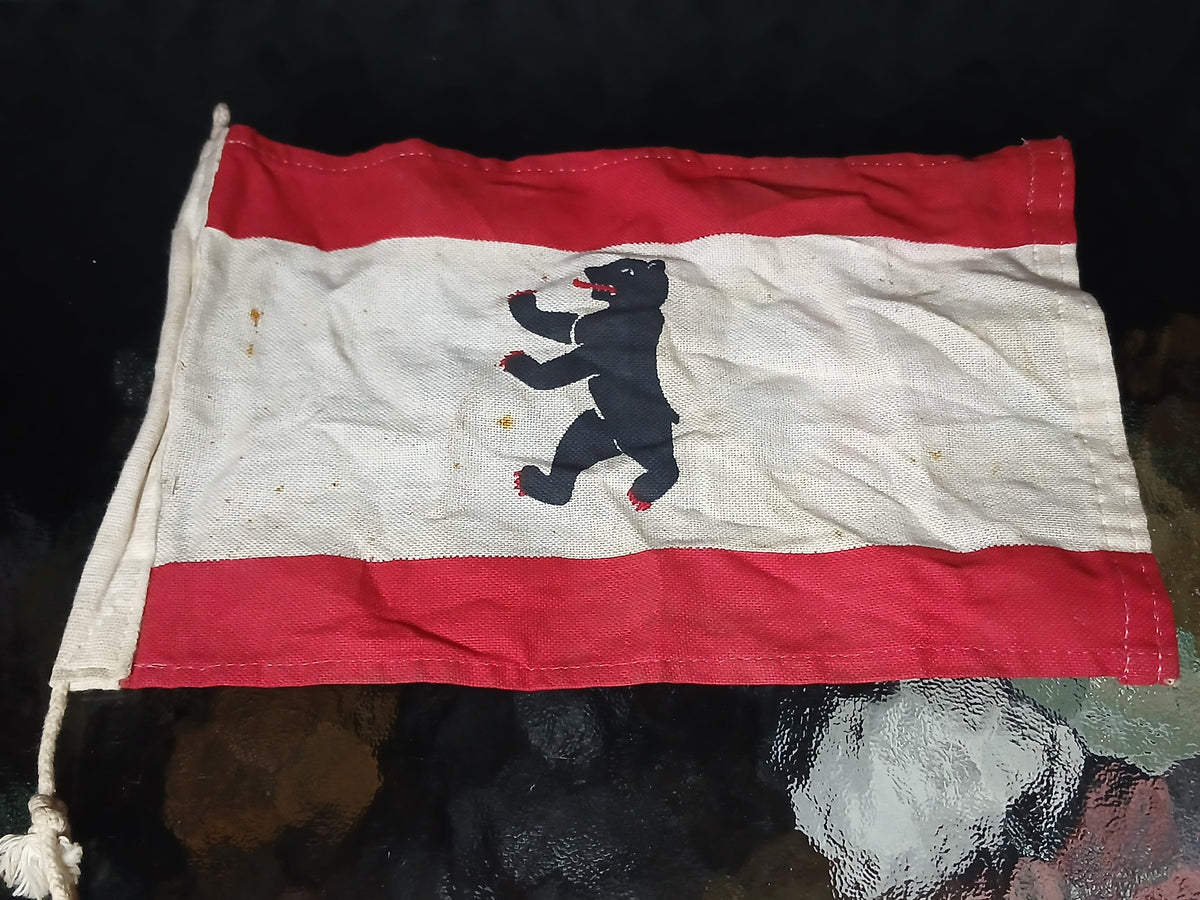 Ancien drapeau de Berlin de bateau, 1950